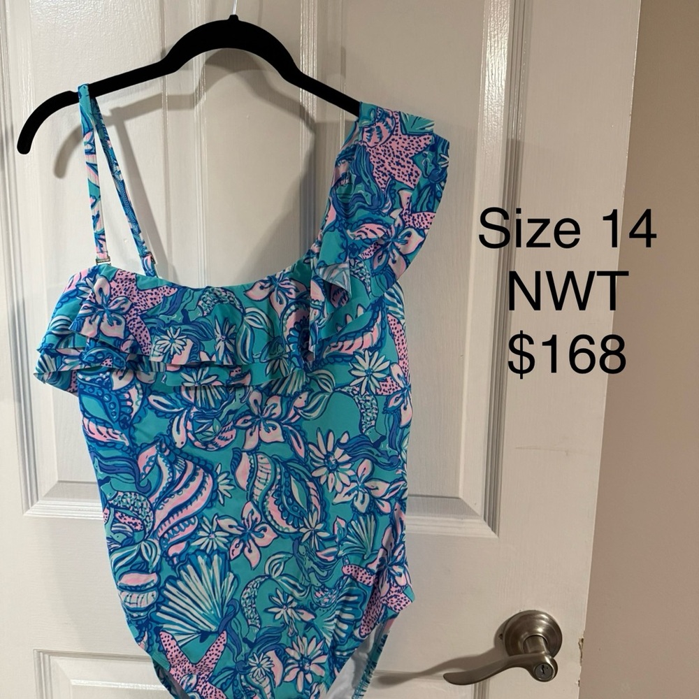 Floral One-Shoulder Swimsuit